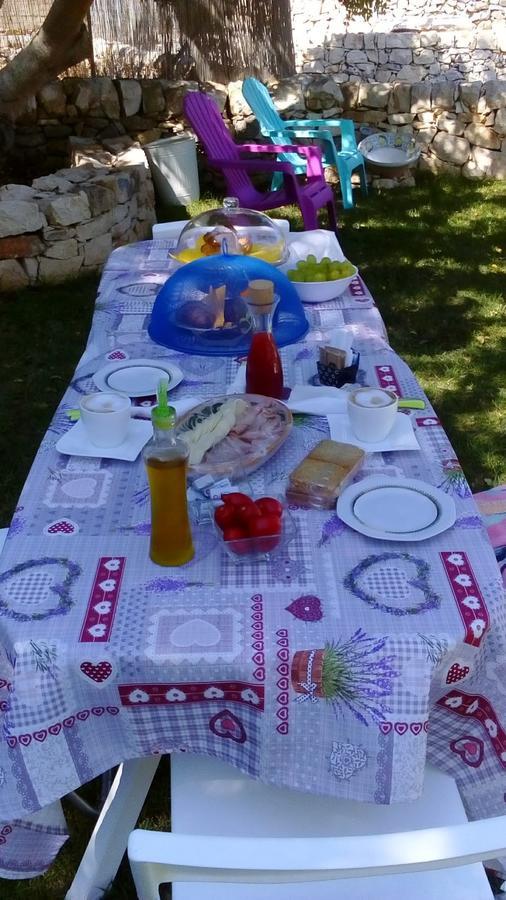 Abbraccio Del Carrubo Bed & Breakfast Шикли Екстериор снимка